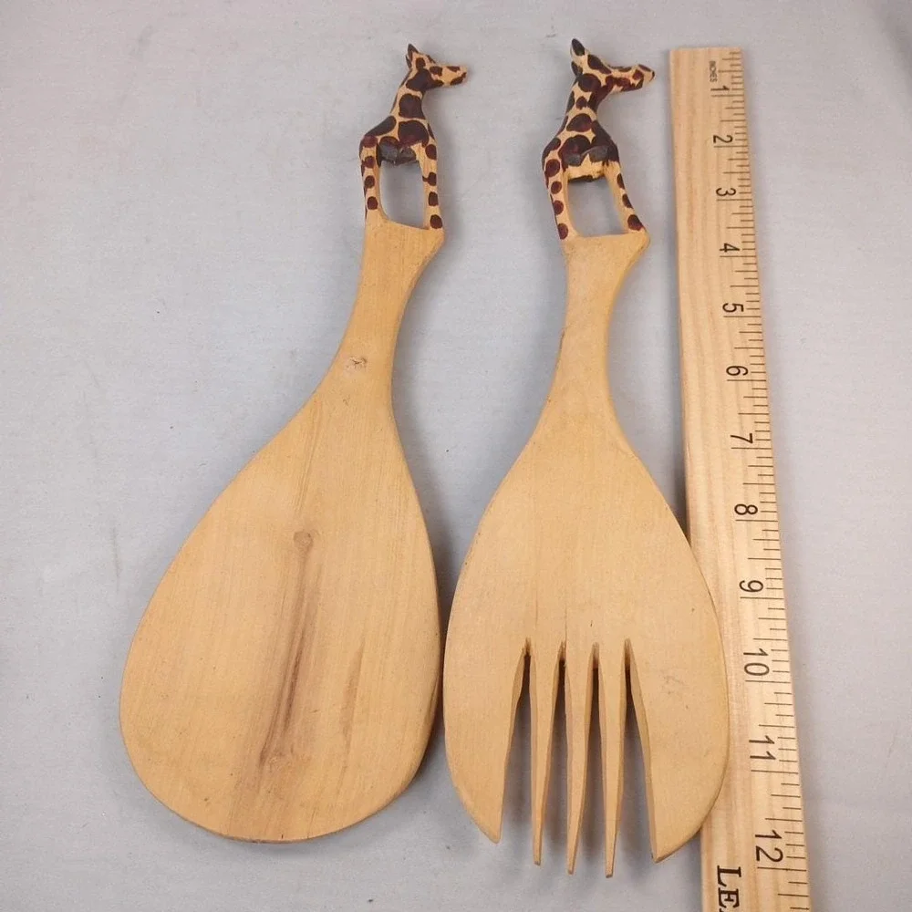 Hand Carved Hand Painted Giraffe Wooden Fork And Spoon Set Wall Decor